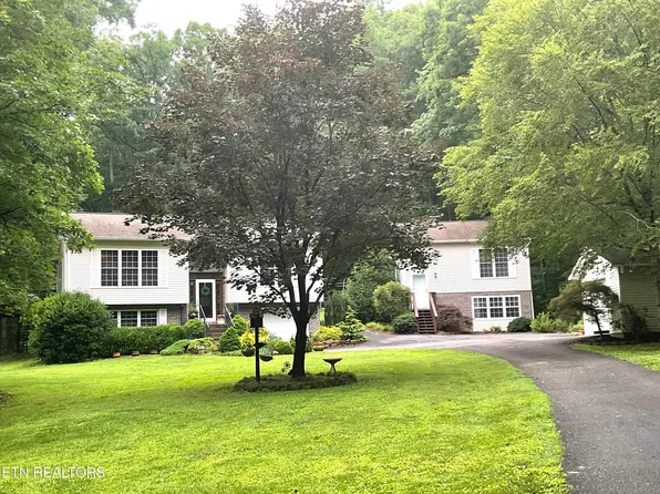 630 & 632 Bush Rd, Clinton, TN 37716