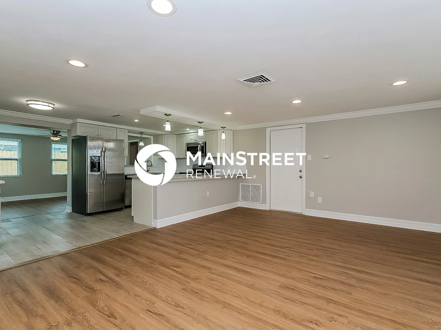 5202 Lofton Dr — Photo 3