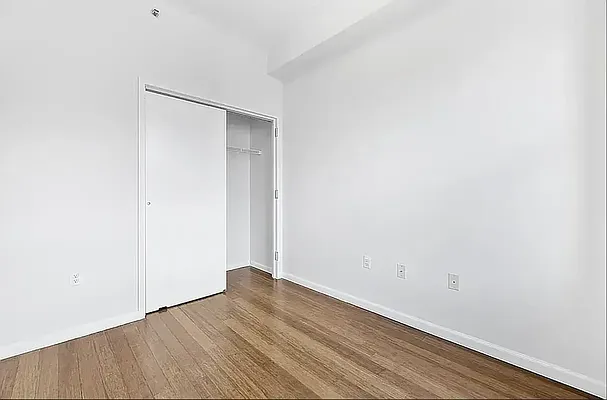 Rented by Living New York | media 8