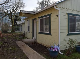 158 Walnut St, Myrtle Creek, OR 97457