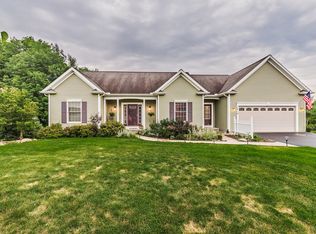 1410 Mountain Laurel Ln, Ontario, NY 14519