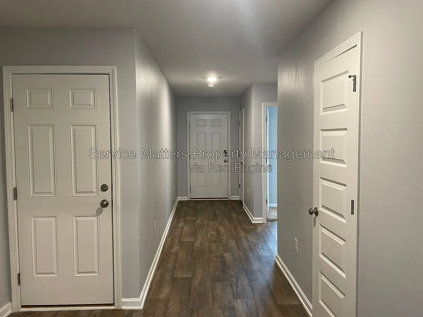 4 bed, 2.0 bath, 1791 sqft, $1,925 — Photo 3