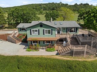 2140 N Valley View Rd, Ashland, OR 97520