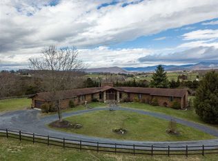 288 Hidden Acres Ln, Edinburg, VA 22824