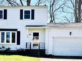 268 Monroe Dr, Northfield, OH 44067