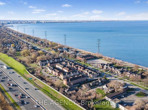 454 Beach Blvd, Hamilton, ON L8H 6X1