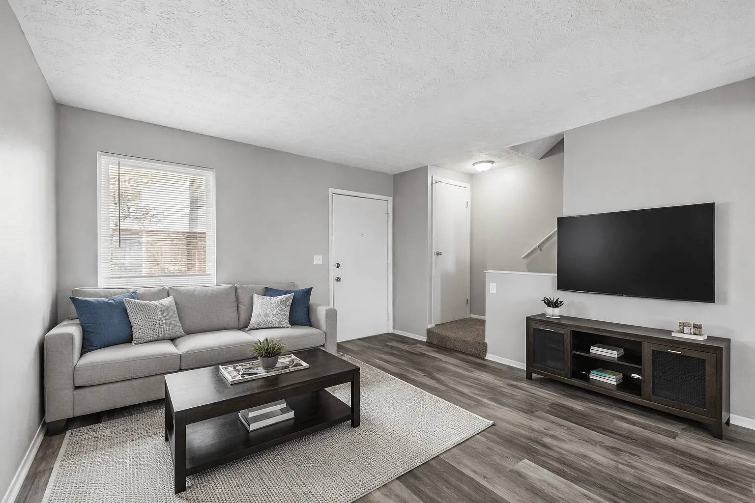 Sharon Green Townhomes — Photo 1