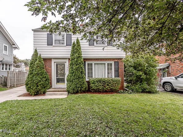 1627 Yosemite Dr, Toledo, OH 43614