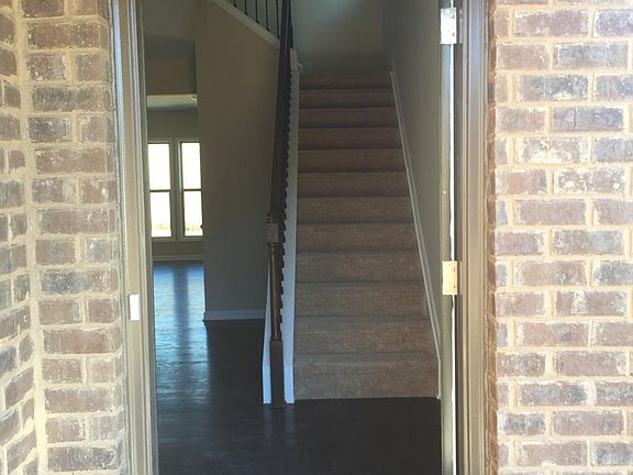2nd image of 1735 Hampton Oaks Dr