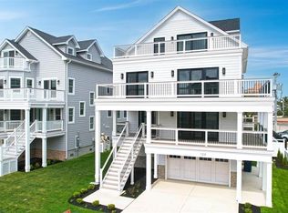 109 S Cambridge Ave, Ventnor, NJ 08406
