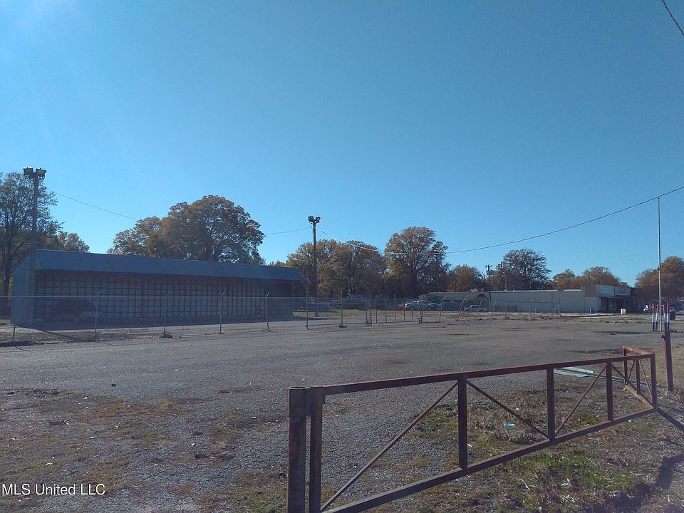 1st image of E 82nd Hwy
