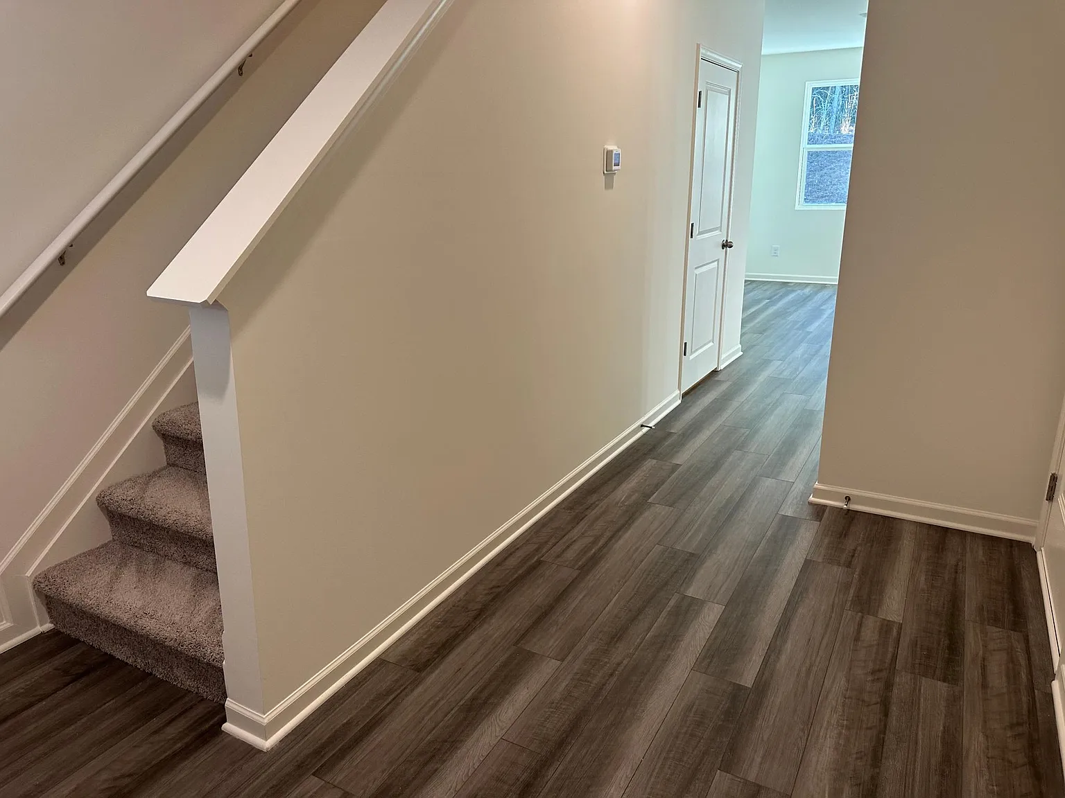 3 bed, 2.5 bath, 1421 sqft, $1,850 — Photo 2