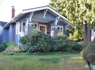 2217 N 57th St, Seattle, WA 98103