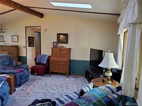 5th image of 2500 S 370th St Unit 140