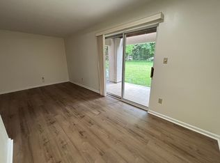 550 Borden Rd APT B13, Lexington, VA 24450