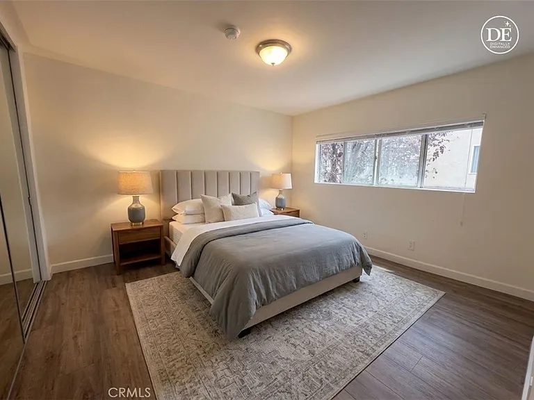 4358 Mammoth Ave #10 — Photo 14
