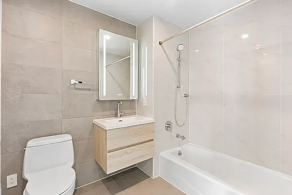 Rented by Living New York | media 12