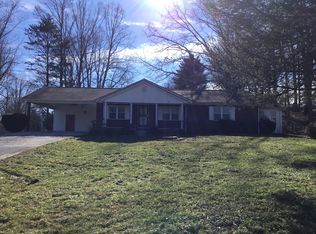 107 Lilac Dr, La Follette, TN 37766