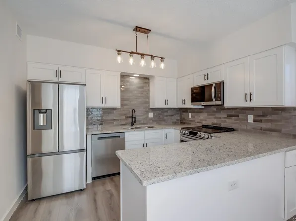 9915 Powhatan Dr #B4, San Antonio, TX 78230