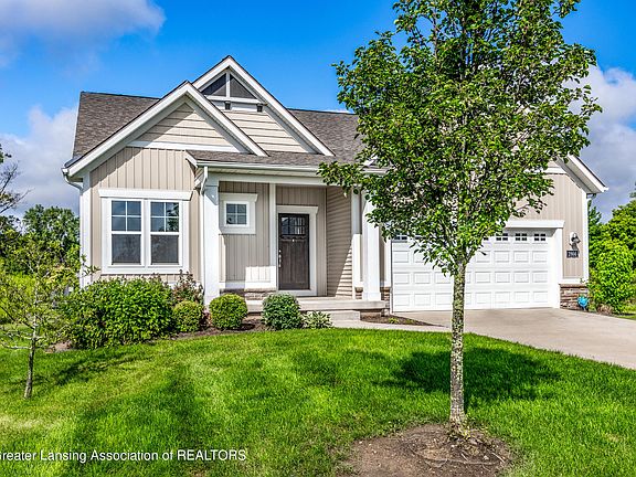 2nd image of 2866 Carnoustie Dr