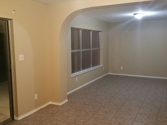 3rd image of 303 Northgate Ave
