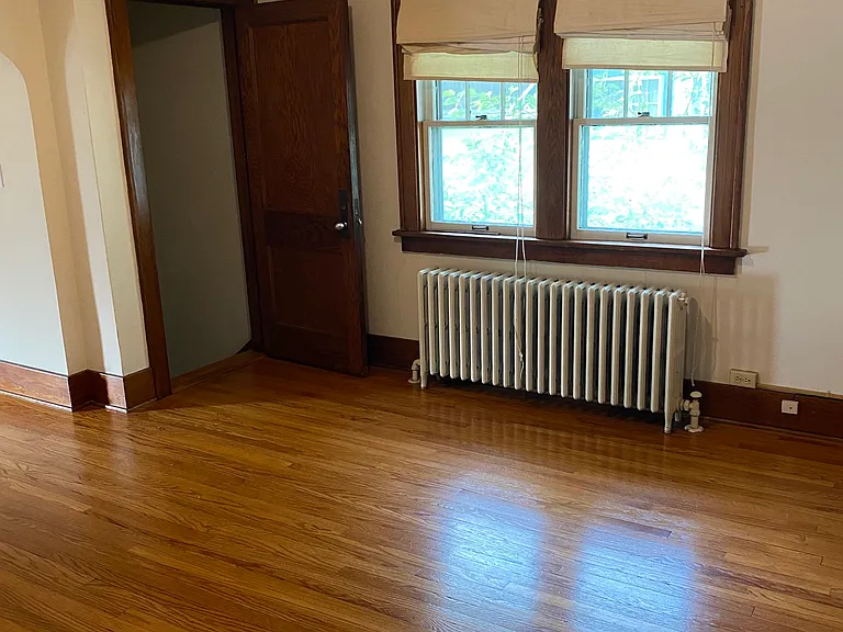 837 Forest Ave — Photo 21