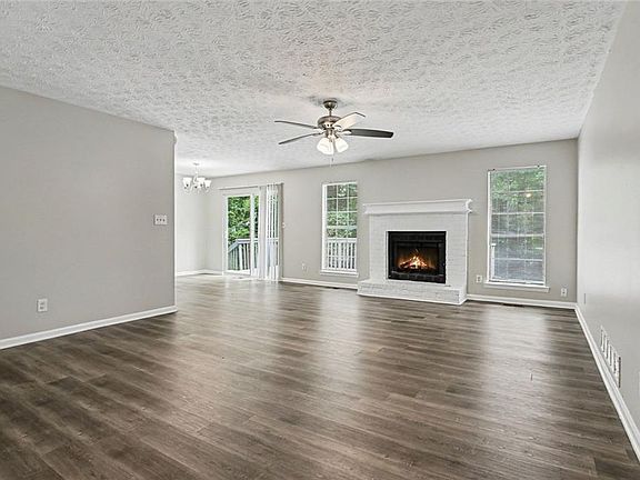 2nd image of 9112 Raven Dr