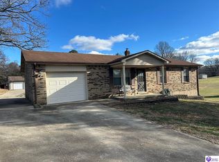 225 Carter Dr, Vine Grove, KY 40175