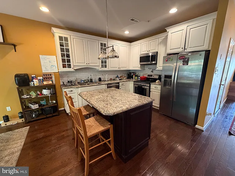 2735 Keebler Ct — Photo 6