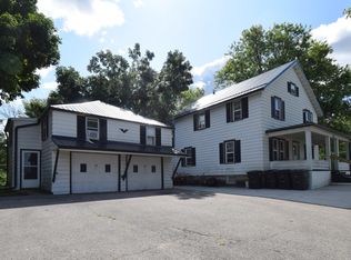 738 S Whitewater Ave APT B, Jefferson, WI 53549