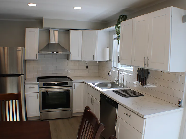 Sullivan Trl — Photo 6