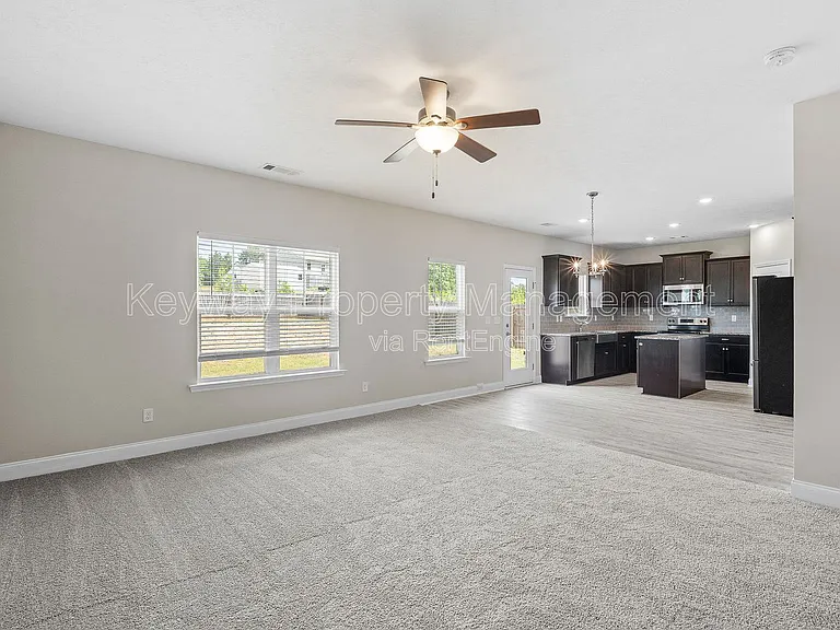 1260 Elias Sta — Photo 7