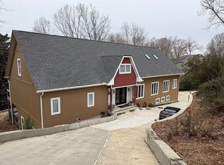 8024 Kiwi Pt, Tega Cay, SC 29708