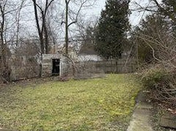 7786 Saint Marys St, Detroit, MI 48228