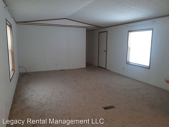 2nd image of 340 N 12 W #24