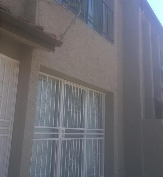 1st image of 806 W El Repetto Dr