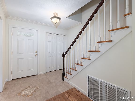 5th image of 75 Tunxis Village #75