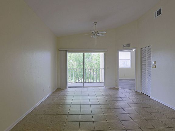 2nd image of 4117 Bellasol Cir #121