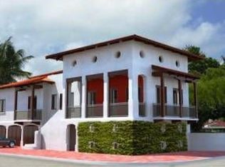 400 Hampton Ln, Key Biscayne, FL 33149