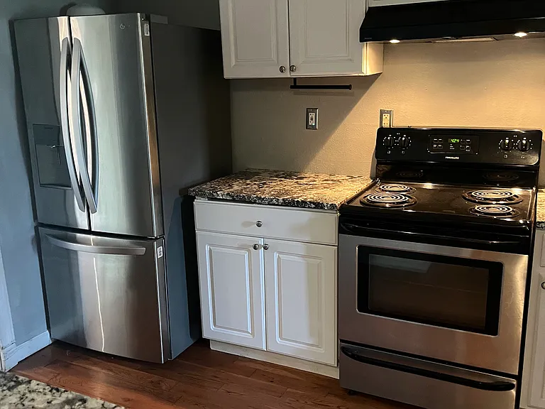 8108 Spring Valley Rd — Photo 5