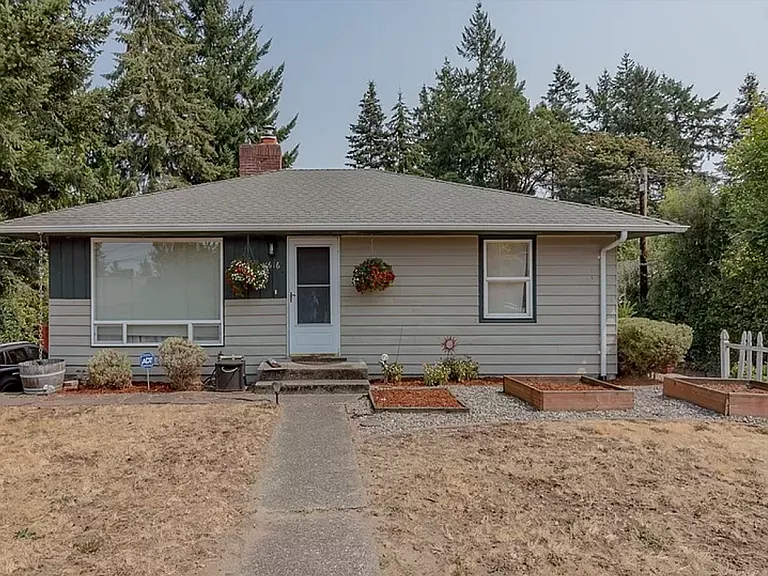11616 23rd Ave SW — Photo 1