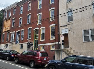 135 Green Ln #3, Philadelphia, PA 19127
