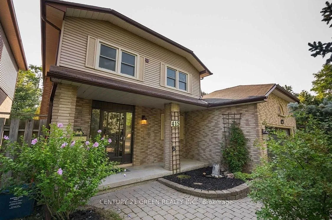 3 bed, $2,600 — Photo 2