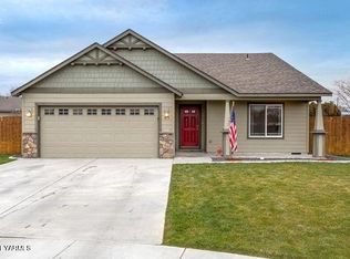 413 Capri Ct, Benton City, WA 99320