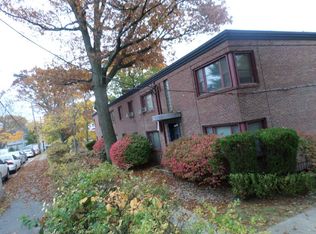 221 Medway St APT 2B, Providence, RI 02906