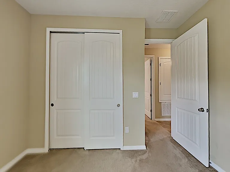 12986 Holdenbury Ln — Photo 8