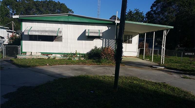 1st image of 208 Portia St S