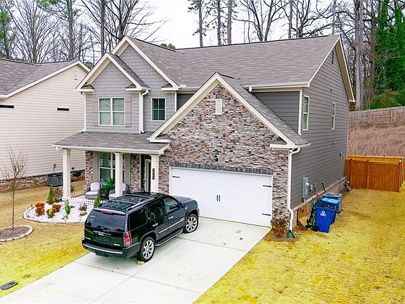 3rd image of 3647 Lockaby Way
