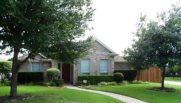 1st image of 11201 Clover Knoll Dr