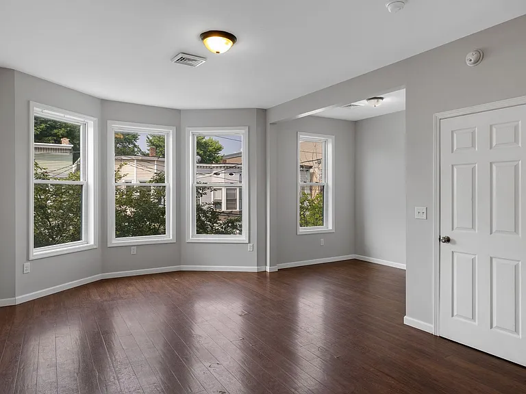 65 Dana Ave — Photo 12